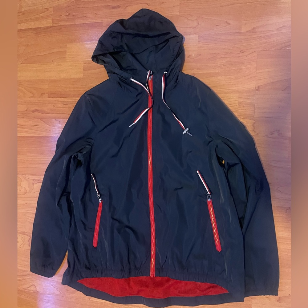 Tommy Hilfiger windbreaker men’s small brand new